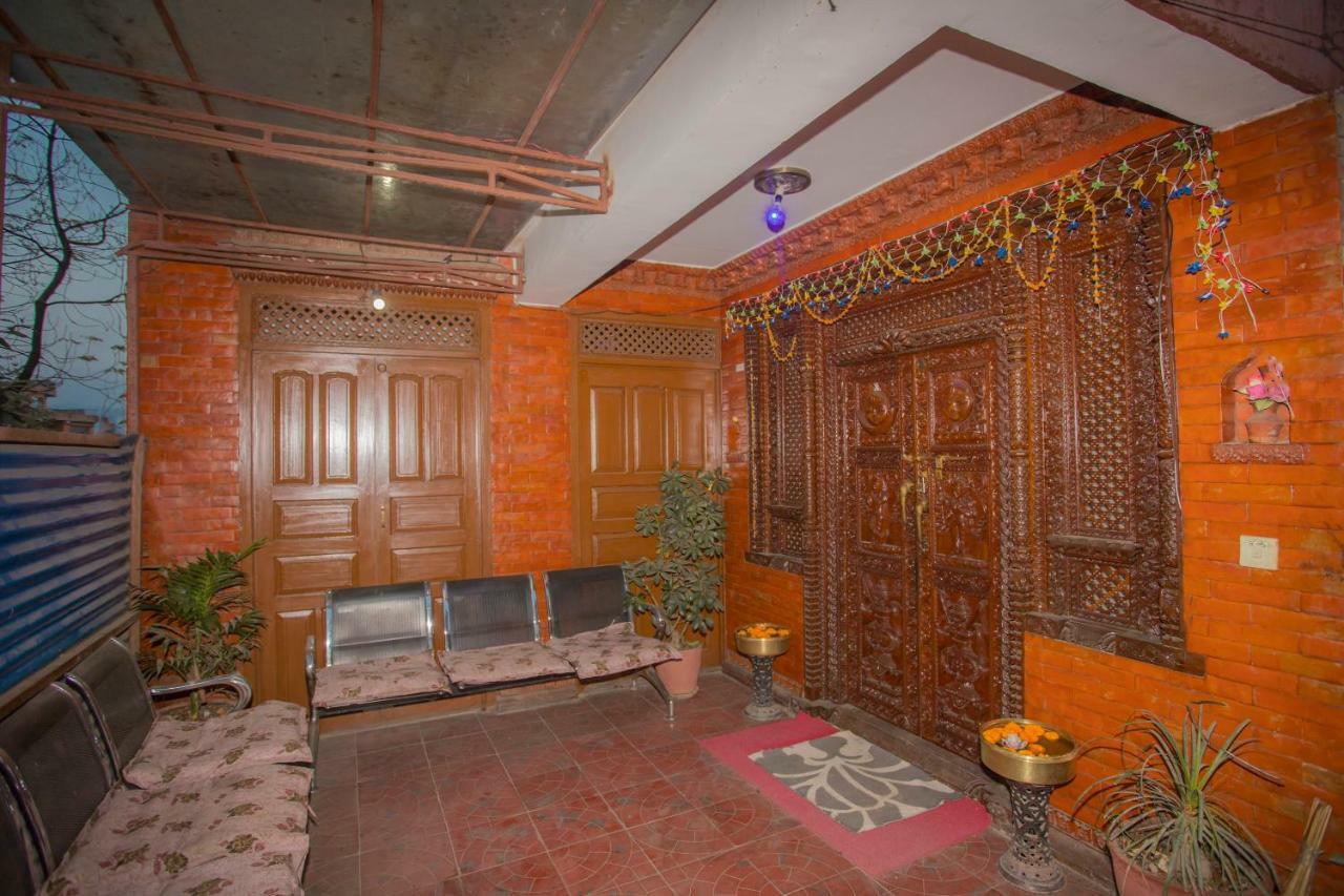 Heart Of Bhaktapur Guest House Bagian luar foto