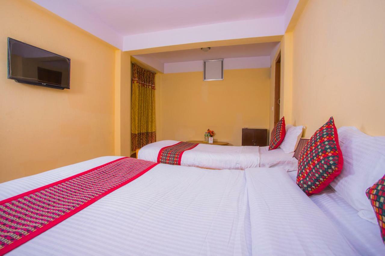 Heart Of Bhaktapur Guest House Bagian luar foto